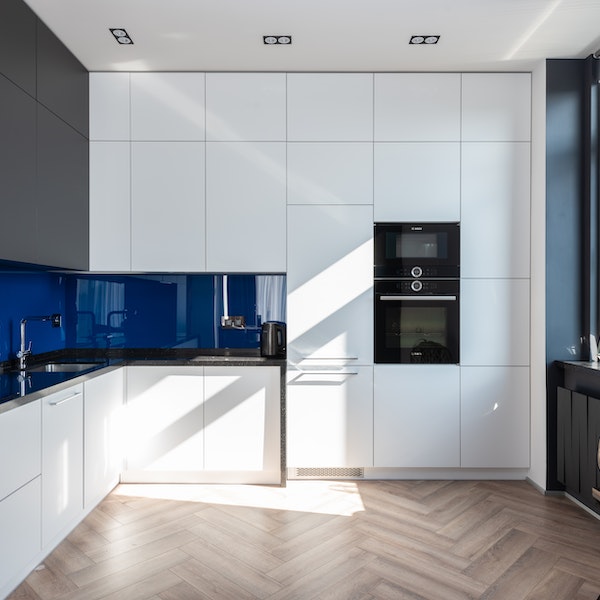 Purple Haze Straight Modular Kitchen Image